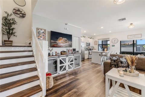 Купить таунхаус в Хомстед, Флорида 3 спальни, 140.65м2, № 2031147 - фото 5