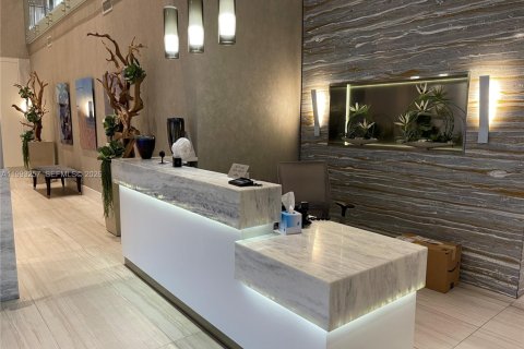 Copropriété à louer à Hollywood, Floride: 2 chambres, 115.2 m2 № 2184119 - photo 4