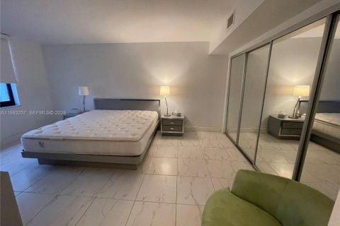 Copropriété à louer à Hollywood, Floride: 2 chambres, 115.2 m2 № 2184119 - photo 18