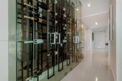 Condominio en venta en Sunny Isles Beach, Florida, 3 dormitorios, 156.73 m2 № 1977630 - foto 16