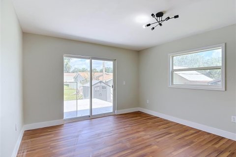 House in Lakeland, Florida 3 bedrooms, 149.02 sq.m. № 2151605 - photo 12