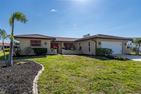 House in Englewood, Florida 3 bedrooms, 157.75 sq.m. № 1876395 - photo 30