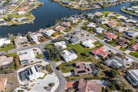 House in Englewood, Florida 3 bedrooms, 157.75 sq.m. № 1876395 - photo 25
