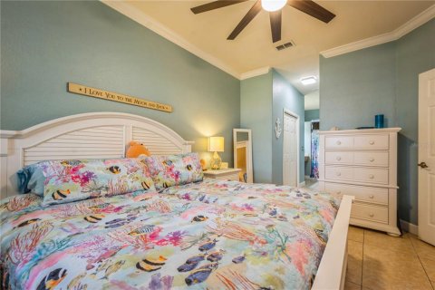 Townhouse in Saint Petersburg, Florida 3 bedrooms, 157.93 sq.m. № 1658203 - photo 21