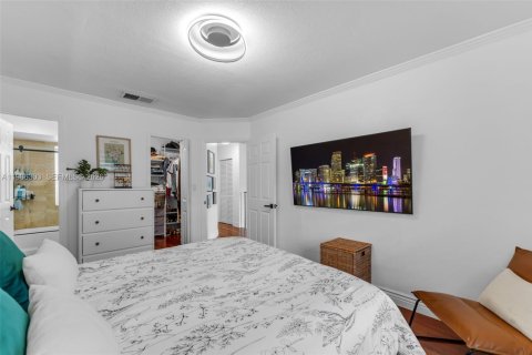 Touwnhouse à louer à Cutler Bay, Floride: 2 chambres, 106.28 m2 № 2056798 - photo 19