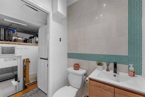 Touwnhouse à louer à Cutler Bay, Floride: 2 chambres, 106.28 m2 № 2056798 - photo 25