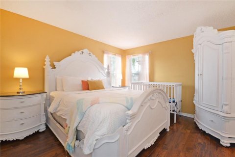 Casa en venta en Kissimmee, Florida, 7 dormitorios, 263.29 m2 № 1554288 - foto 17