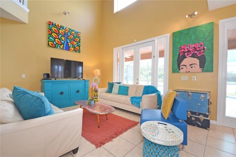 Casa en venta en Kissimmee, Florida, 7 dormitorios, 263.29 m2 № 1554288 - foto 5