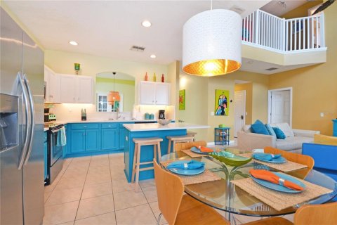 Casa en venta en Kissimmee, Florida, 7 dormitorios, 263.29 m2 № 1554288 - foto 10