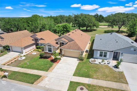 House in Groveland, Florida 4 bedrooms, 169.27 sq.m. № 1626261 - photo 7