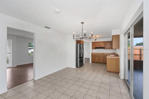 Casa en venta en Clearwater, Florida, 3 dormitorios, 125.14 m2 № 1917652 - foto 8