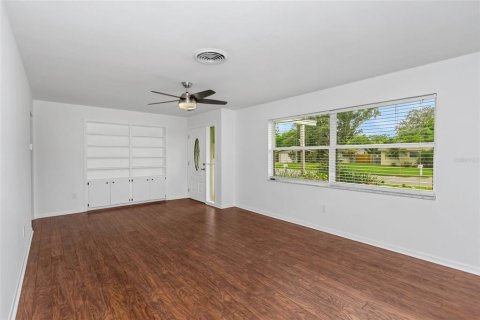 Casa en venta en Clearwater, Florida, 3 dormitorios, 125.14 m2 № 1917652 - foto 5
