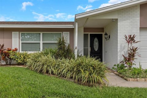 Casa en venta en Clearwater, Florida, 3 dormitorios, 125.14 m2 № 1917652 - foto 2