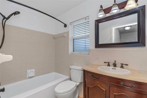 Casa en venta en Clearwater, Florida, 3 dormitorios, 125.14 m2 № 1917652 - foto 30