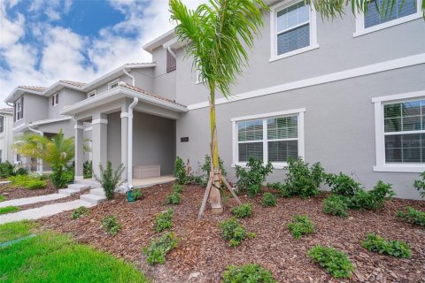 Adosado en venta en Kissimmee, Florida, 4 dormitorios, 177.81 m2 № 1535284 - foto 20