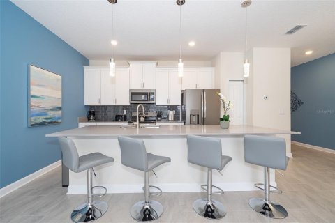 Adosado en venta en Kissimmee, Florida, 4 dormitorios, 177.81 m2 № 1535284 - foto 11