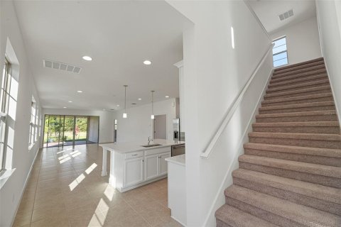 House in Saint Cloud, Florida 5 bedrooms, 252.42 sq.m. № 1888625 - photo 9