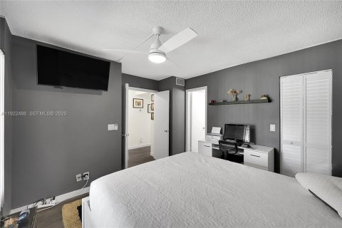 Condominio en venta en Boynton Beach, Florida, 2 dormitorios, 116.31 m2 № 1976952 - foto 20