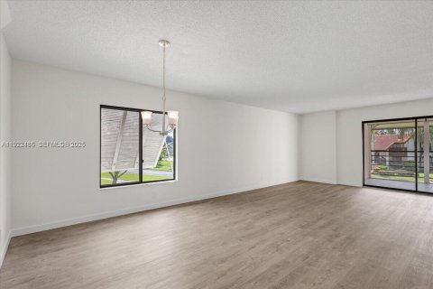 Condominio en venta en Boynton Beach, Florida, 2 dormitorios, 116.31 m2 № 1976952 - foto 16