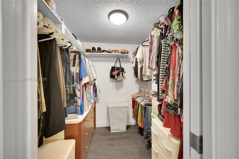 Condominio en venta en Boynton Beach, Florida, 2 dormitorios, 116.31 m2 № 1976952 - foto 25