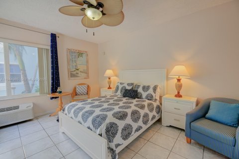 Condominio en alquiler en Hollywood, Florida, 1 dormitorio, 66.98 m2 № 2059984 - foto 9