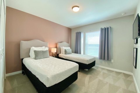 Touwnhouse à vendre à Kissimmee, Floride: 4 chambres, 162.76 m2 № 2410369 - photo 14