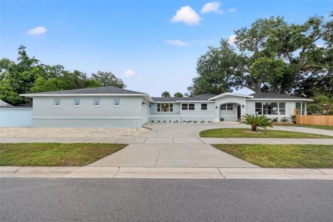 Villa ou maison à vendre à Gulfport, Floride: 3 chambres, 209.31 m2 № 1875847 - photo 1