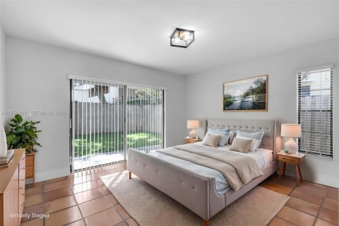 Duplex in Miami, Florida 2 bedrooms, 109.16 sq.m. № 2040947 - photo 15