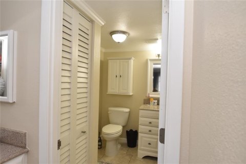 Copropriété à louer à Sarasota, Floride: 2 chambres, 92.07 m2 № 2145046 - photo 12