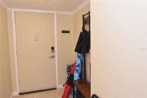 Copropriété à louer à Sarasota, Floride: 2 chambres, 92.07 m2 № 2145046 - photo 7