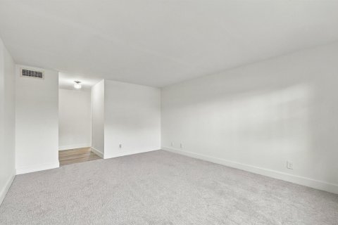 Copropriété à vendre à Boca Raton, Floride: 2 chambres, 117.61 m2 № 2415656 - photo 15