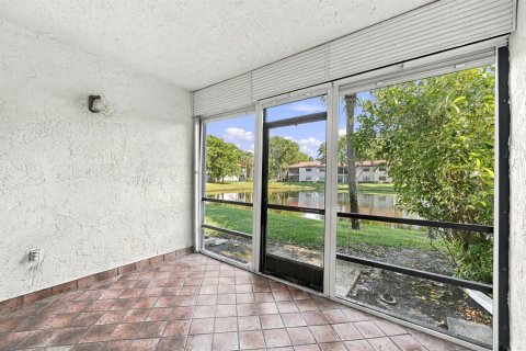 Copropriété à vendre à Boca Raton, Floride: 2 chambres, 117.61 m2 № 2415656 - photo 20