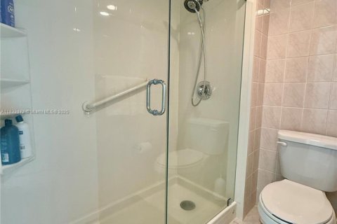 Condo in Weston, Florida, 2 bedrooms  № 1809356 - photo 20
