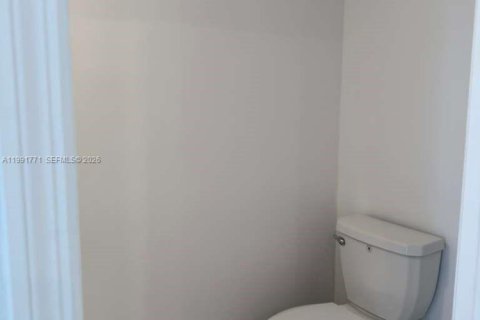 Купить таунхаус в Майами, Флорида 3 спальни, 129.41м2, № 2057294 - фото 18