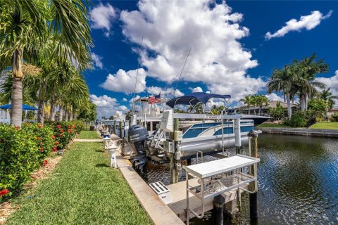 Villa ou maison à vendre à Punta Gorda, Floride: 4 chambres, 185.53 m2 № 2101256 - photo 22