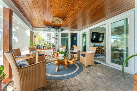 Villa ou maison à vendre à Punta Gorda, Floride: 4 chambres, 185.53 m2 № 2101256 - photo 14