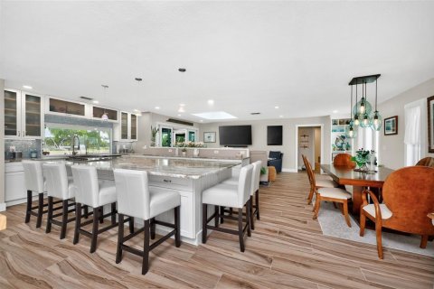 Villa ou maison à vendre à Punta Gorda, Floride: 4 chambres, 185.53 m2 № 2101256 - photo 6