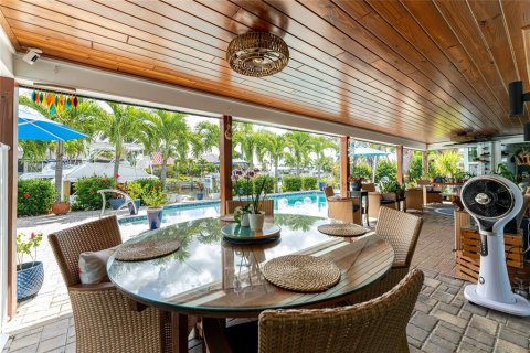 Villa ou maison à vendre à Punta Gorda, Floride: 4 chambres, 185.53 m2 № 2101256 - photo 16