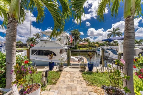 Villa ou maison à vendre à Punta Gorda, Floride: 4 chambres, 185.53 m2 № 2101256 - photo 20