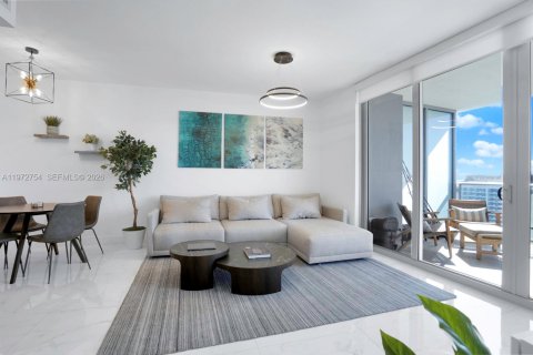 Condominio en venta en Miami, Florida, 1 dormitorio, 69.21 m2 № 2033177 - foto 6