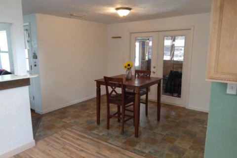 House in Gainesville, Florida 2 bedrooms, 88.72 sq.m. № 1829075 - photo 15
