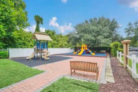 Touwnhouse à vendre à Kissimmee, Floride: 4 chambres, 157.38 m2 № 2345131 - photo 25