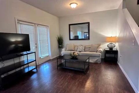 Touwnhouse à vendre à Kissimmee, Floride: 4 chambres, 157.38 m2 № 2345131 - photo 5