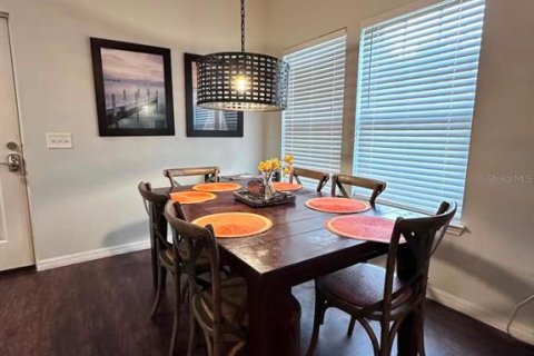 Touwnhouse à vendre à Kissimmee, Floride: 4 chambres, 157.38 m2 № 2345131 - photo 10
