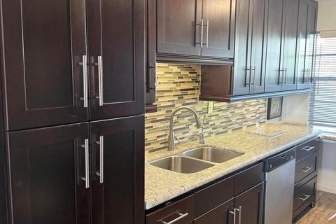 Copropriété à vendre à Tamarac, Floride: 1 chambre, 74.32 m2 № 2146527 - photo 10