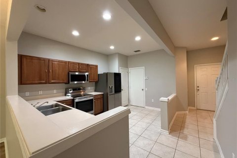 Townhouse in Wesley Chapel, Florida 3 bedrooms, 147.53 sq.m. № 1657690 - photo 18