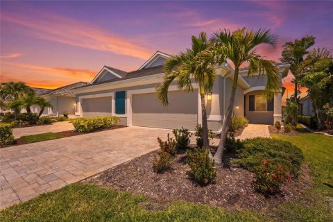 Duplex in Sarasota, Florida 2 bedrooms, 151.8 sq.m. № 2100497