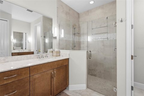 Duplex in Sarasota, Florida 2 bedrooms, 151.8 sq.m. № 2100497 - photo 6