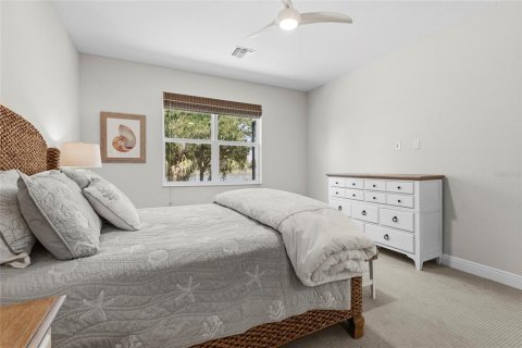 Duplex in Sarasota, Florida 2 bedrooms, 151.8 sq.m. № 2100497 - photo 24