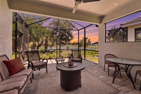 Duplex in Sarasota, Florida 2 bedrooms, 151.8 sq.m. № 2100497 - photo 7